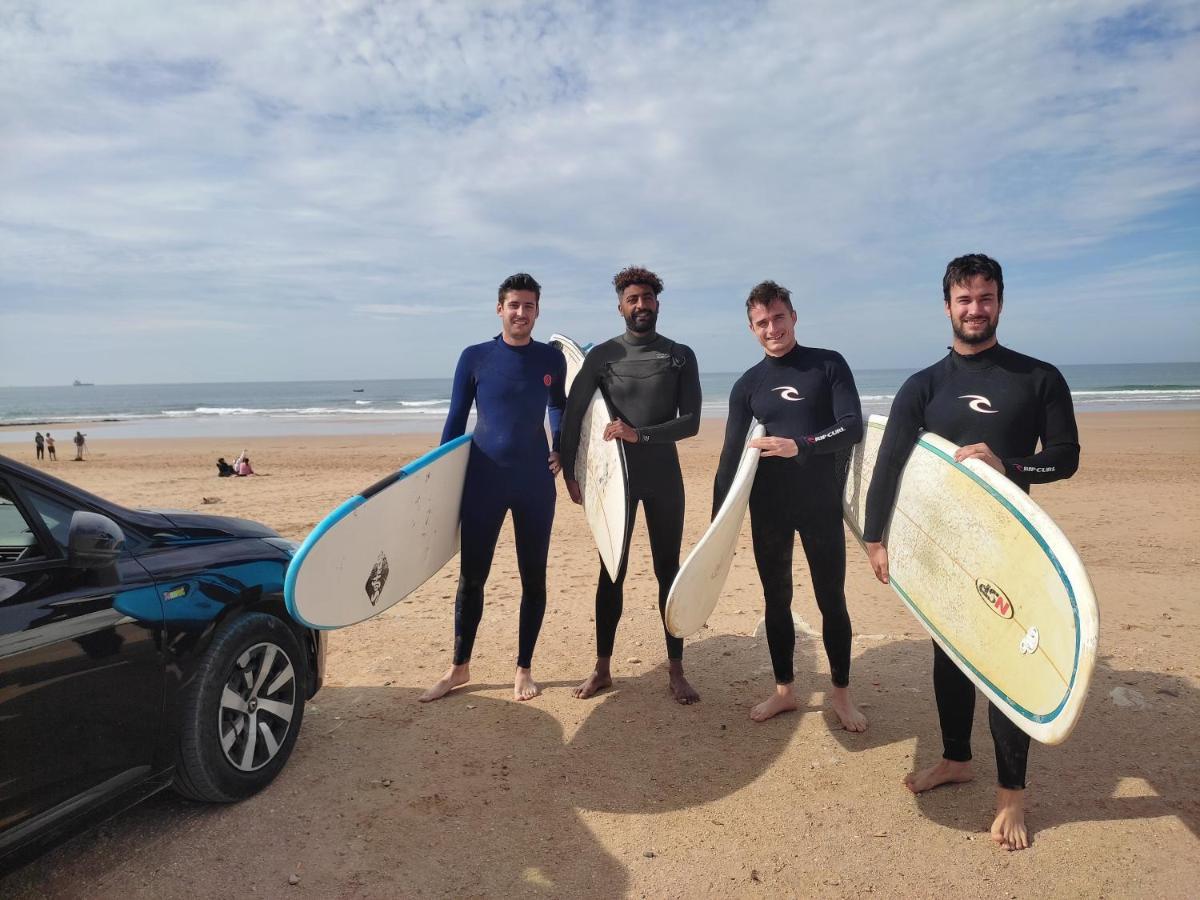 Red Carpet Surf House Taghazout Sidi Ifni Exterior foto