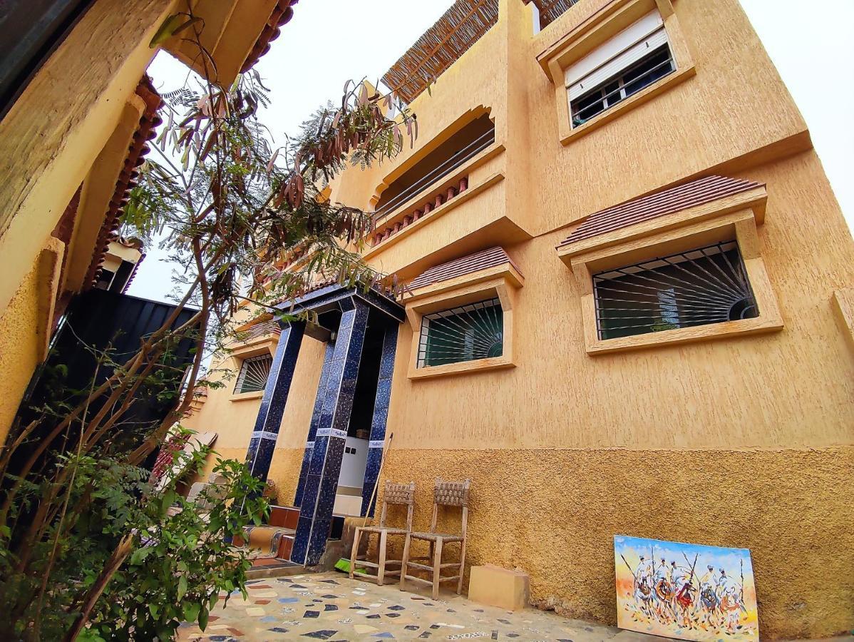 Red Carpet Surf House Taghazout Sidi Ifni Exterior foto