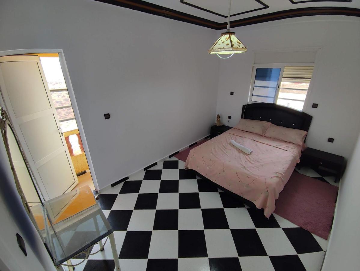 Red Carpet Surf House Taghazout Sidi Ifni Exterior foto