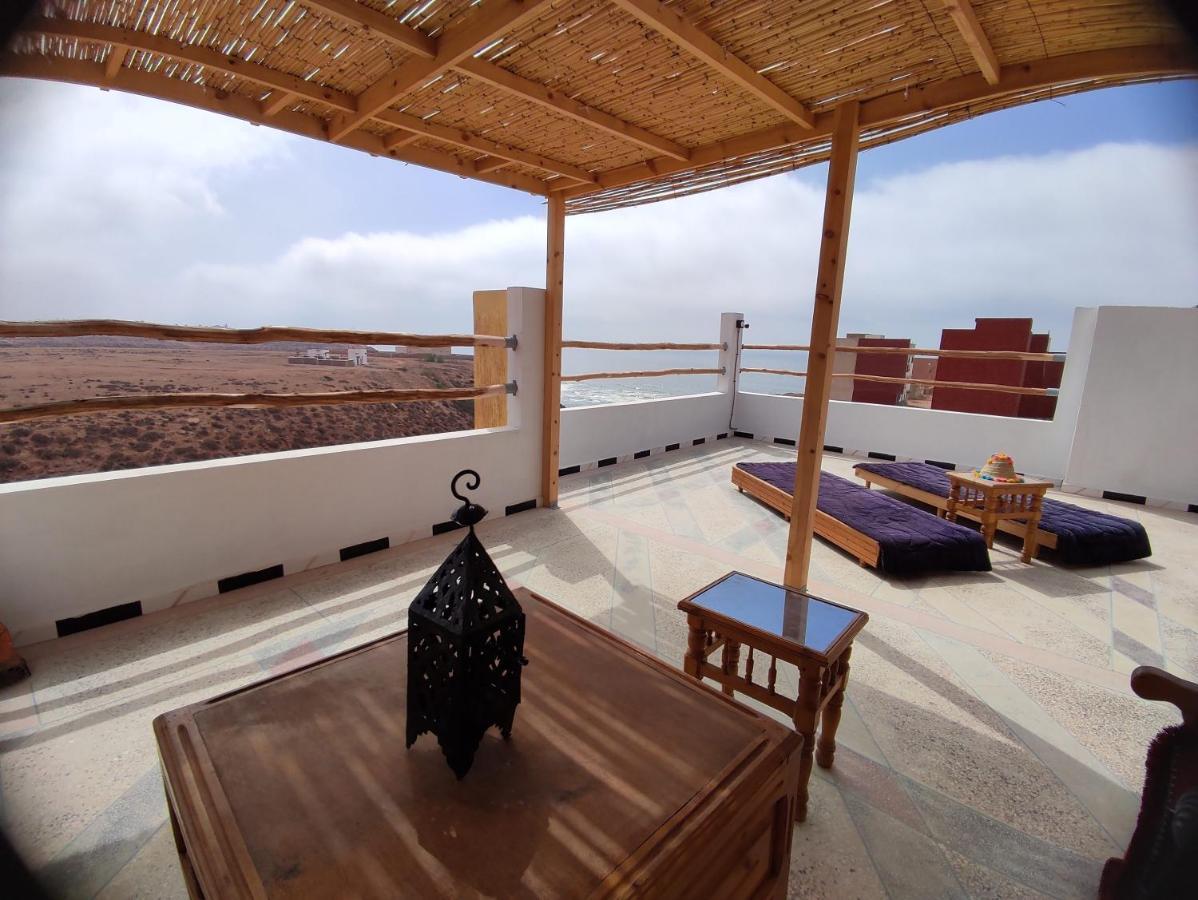 Red Carpet Surf House Taghazout Sidi Ifni Exterior foto